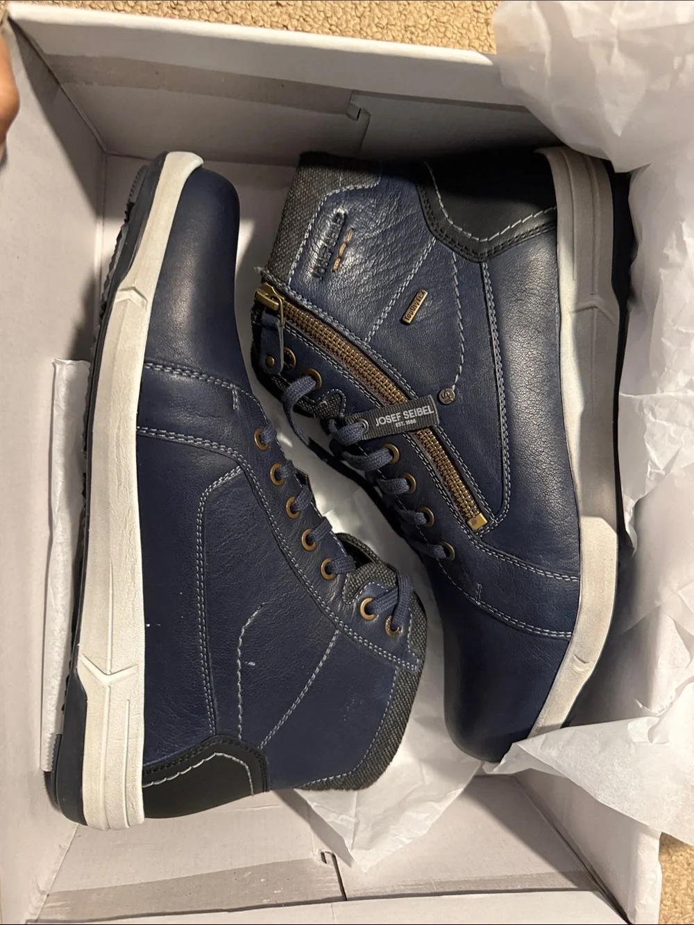 New Men's Josef Seibel Leather Navy High-Top Sneaker Boot 42/ 9.5